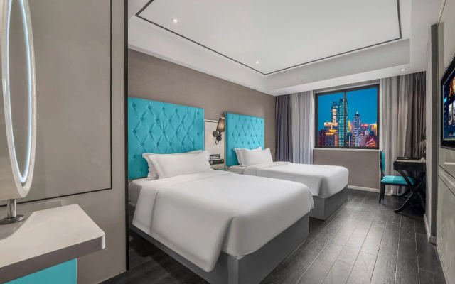 Xana Hotelle (Jiefangbei Pedestrian Street Zhongxin) – Guest Rooms – Chongqing