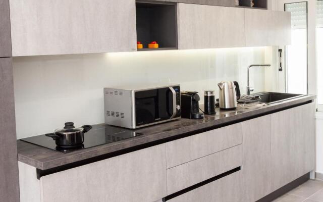 Beautiful Apartment With Lovely View at Kolonaki, Athens!