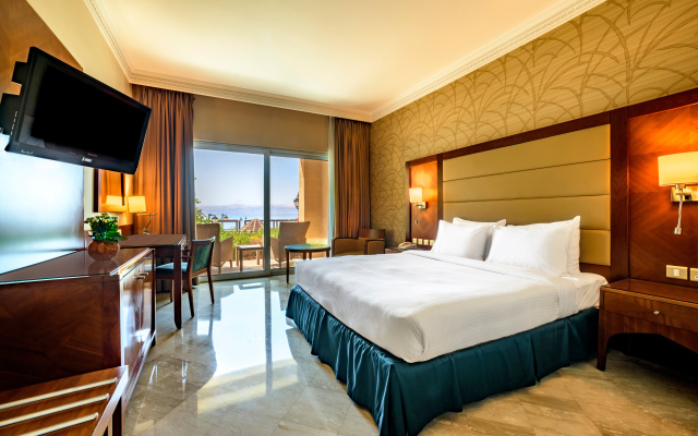 Crowne Plaza Jordan Dead Sea Resort & Spa by IHG