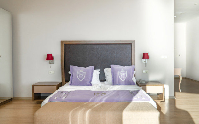 Ladies Beach Suit Otel