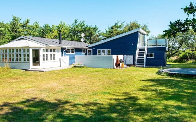 Simplistic Holiday Home in Ringkøbing near Sea