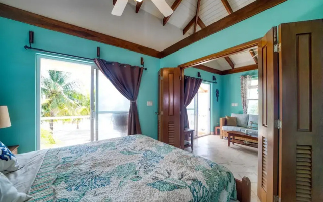 Lucky Duck Villa - Huge Beachfront Pool and Pier