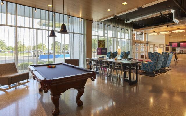 Aloft Cleveland Airport