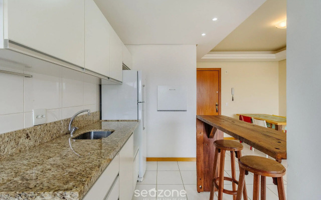 Apto elegante para casal em POA-RS URB1110