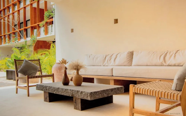 Muunek by Landboutique