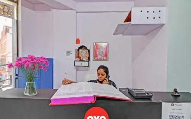 OYO 89612 Hotel Red Stone