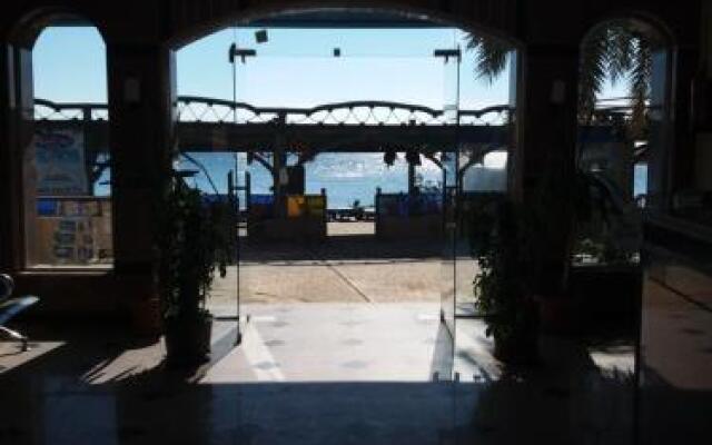 New Yalla Hotel