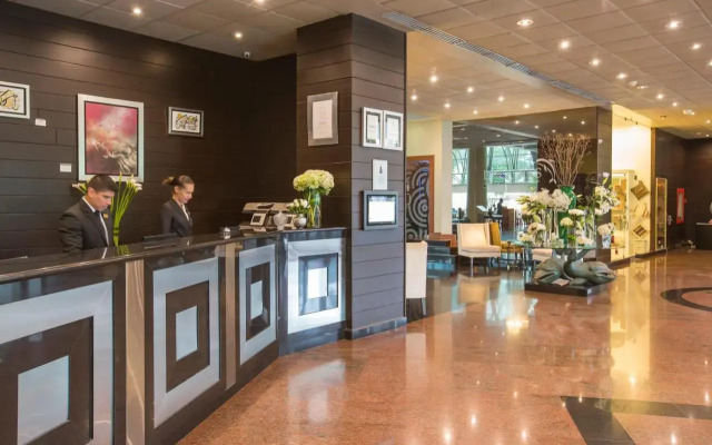 Delfines Hotel & Convention Center