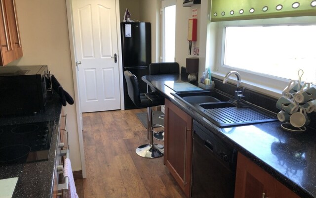 Seabirds - 3 bed chalet, dog friendly, Bridlington