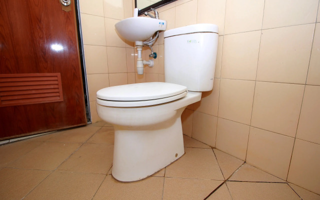 Super OYO 1678 Jati Exclusive Homestay