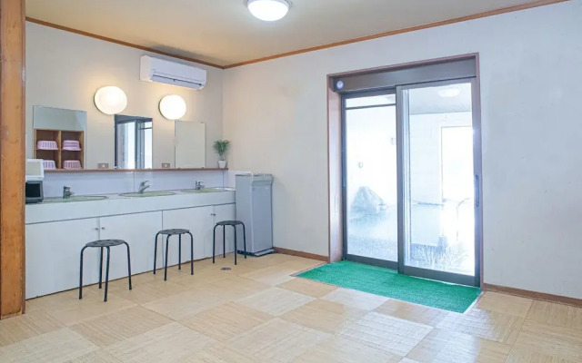 OYO Ryokan Koriyama Mihota Onsen