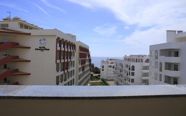 Disinfected Apartment - Armação de Pera with Pool by Homing