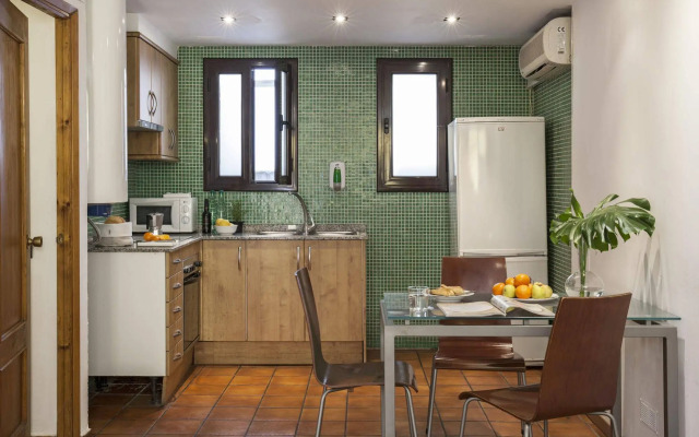 AinB Las Ramblas-Guardia Apartments