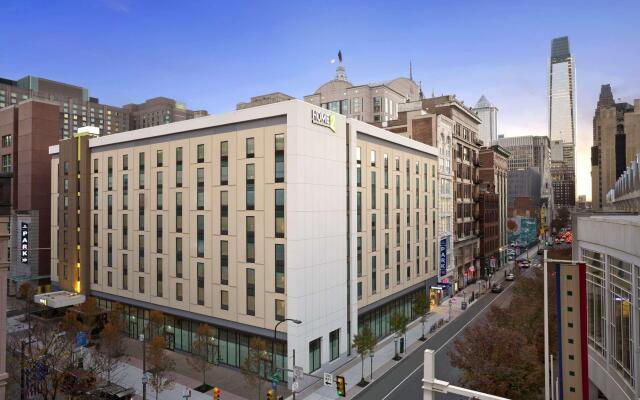 Home2 Suites by Hilton Philadelphia - Convention Center, PA