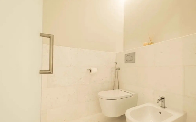 LUX Iconic Views at The Palm Tower 7