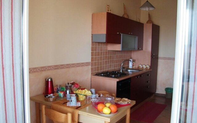 Apartment with one bedroom in Nicolosi with furnished balcony and WiFi 15 km from the beach