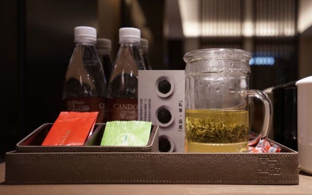 chongqing kuanrong luxry suit hotel