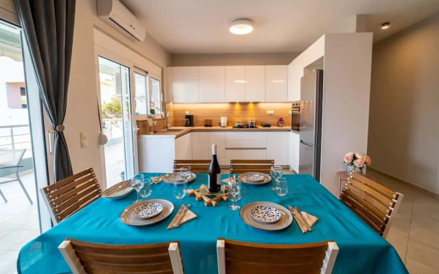 David Holiday Apartment by Estia