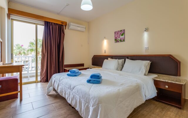 Antonis G. Hotel Apartments