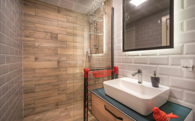 Meyde Boutique & Suites