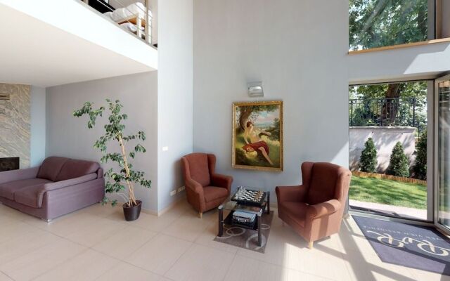 River View Residence Hotel