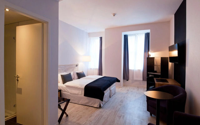 Catalonia Berlin Mitte