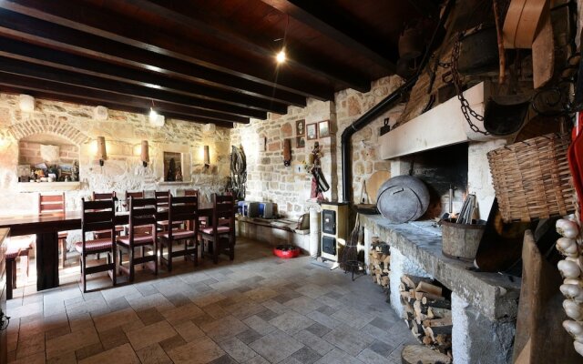 Spacious Apartment in Zadar With Private Terrace