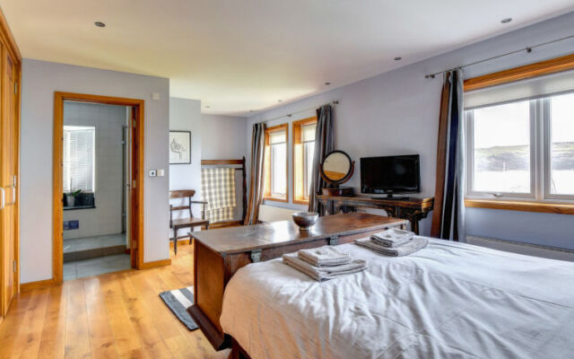 Holiday Home Tully Hip