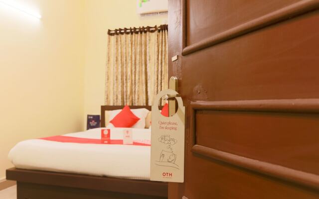 Oyo 13123 Srk Grand