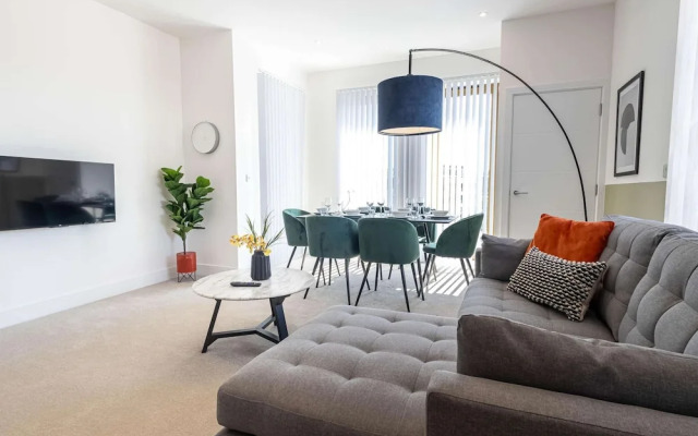 Wimbledon Tennis Retreat 3-bedroom by Sojo Stay