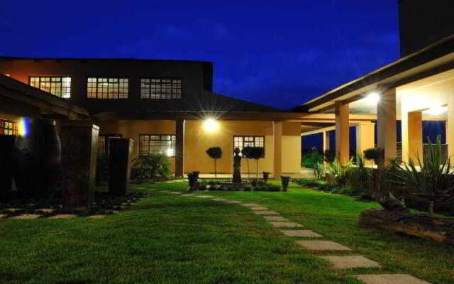 Pollards Inn Hotel, Kwantu Game Reserve