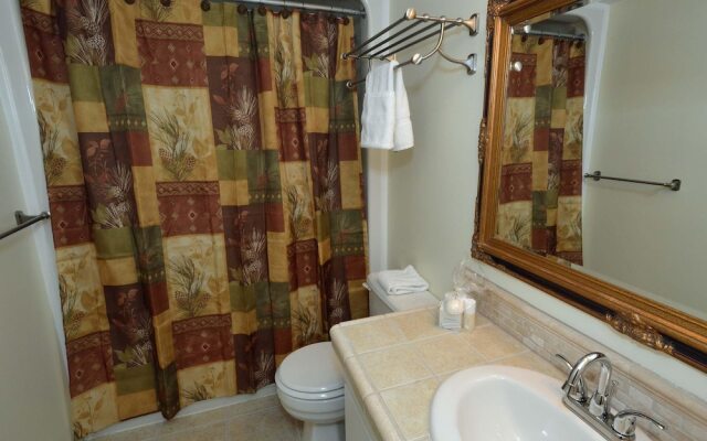 2 Br: Silvercreek 1215