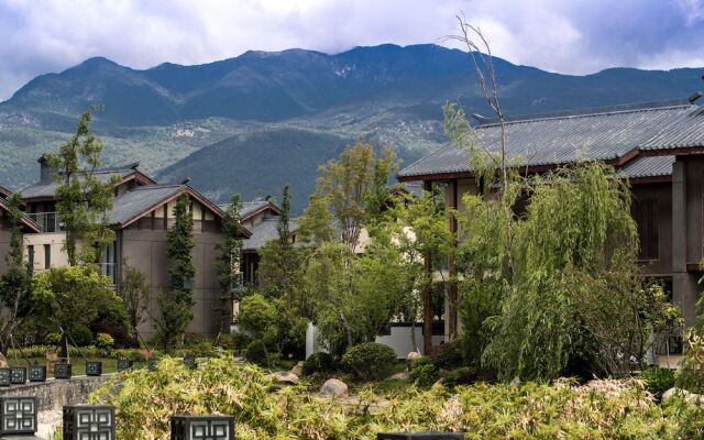 Lijiang Jin Mao Unique Hotel & Resort