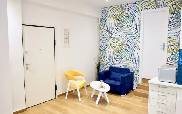 Charming Sunny Studio in Athens