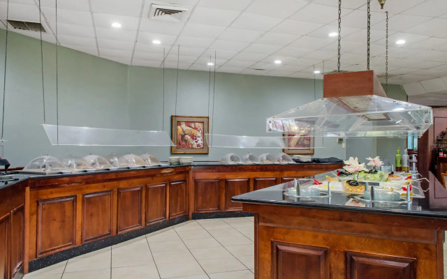 Ramada by Wyndham Shreveport Airport