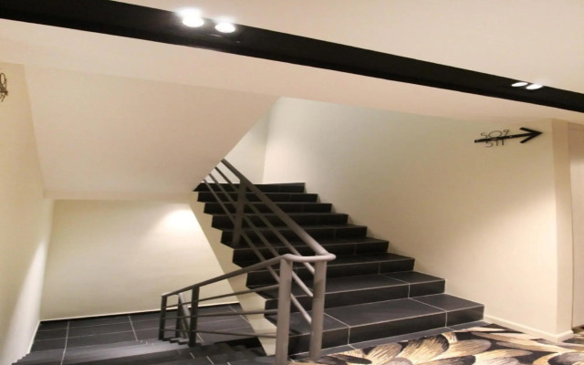 KL Eight Suites