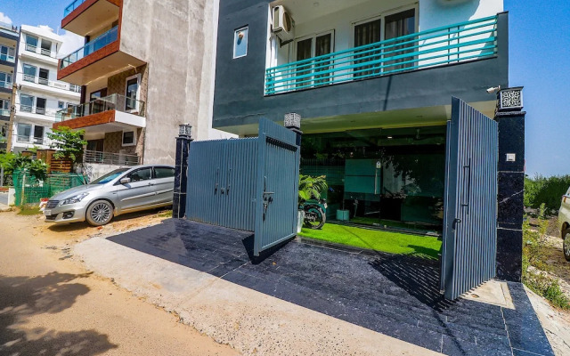 Fabhotel Kiara The Private Suites