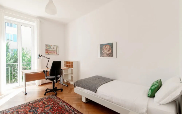 Giuka Apartment