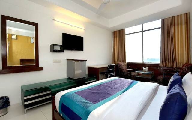 OYO Rooms Panchkula Sector 4