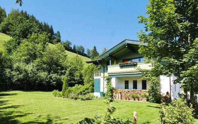 Chalet in Muhltal Near Kitzbuhel Ski Slopes