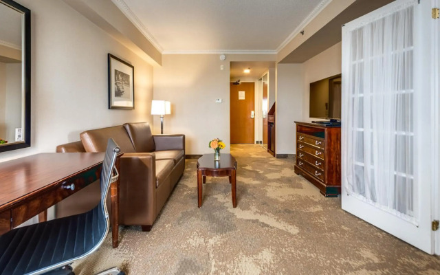 Monte Carlo Inn & Suites Downtown Markham