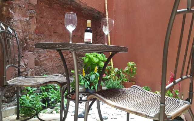 Niceplace Inn