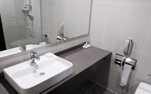 Kolon Hotel