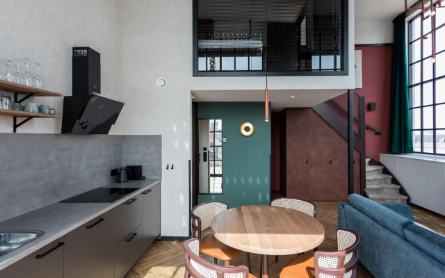 Hotel de Timmerfabriek  Kloeg Collection
