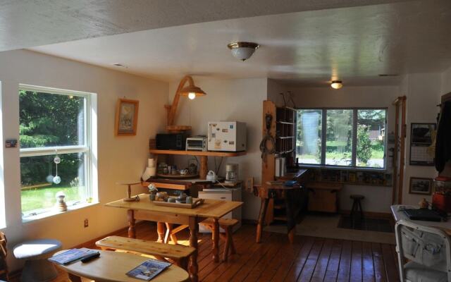 Whalesong Bed and Breakfast