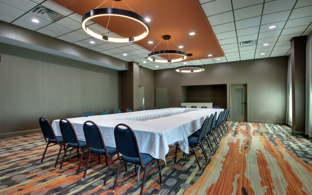 DoubleTree by Hilton Mt. Vernon