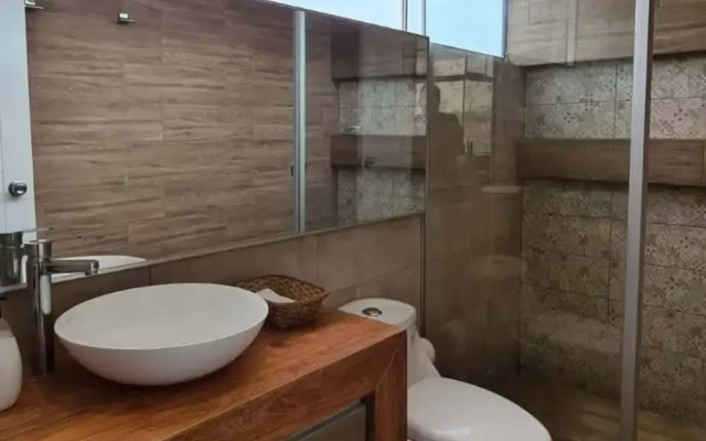 HOP Qatar in Ica With 1 Bedrooms and 1 Bathrooms