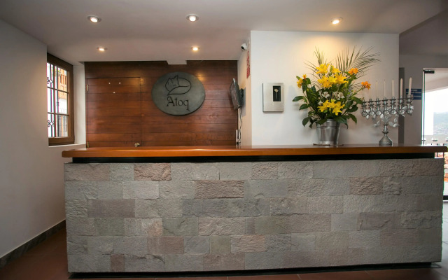 Atoq San Blas Hotel