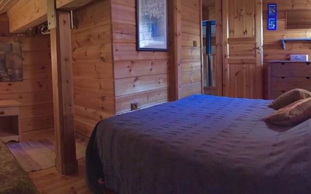 Quaint Holiday Home in Valfrejus with Garden