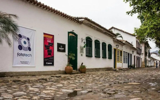 Pousada Divina Casa Suites and Beds